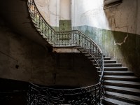 staircase-Tbilisi-Georgia-Gruzja-urbex-urban-exploration-abandoned-miejsca-opuszczone-urbex.net_.pl-2