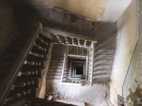 goergia-urbex-hotel-tibilisi-decay-abandoned-14
