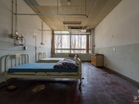 japan-japonia-hospital-urbex-haikyo-abandoned-25