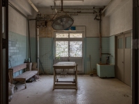 japan-japonia-hospital-urbex-haikyo-abandoned-3