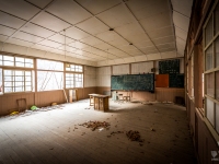 szkola-school-Japan-Japonia-haikyo-廃墟-日本-urbex-urban-exploration-abandoned-miejsca-opuszczone-urbex.net_.pl-3
