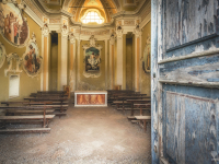 chiesa-italia-kosciol-church-Italy-Wlochy-luoghi-abbandonati-urbex-urban-exploration-abandoned-miejsca-opuszczone-urbex.net_.pl-2